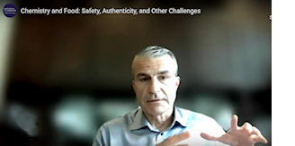 Florian during Chemistry and Food webinar